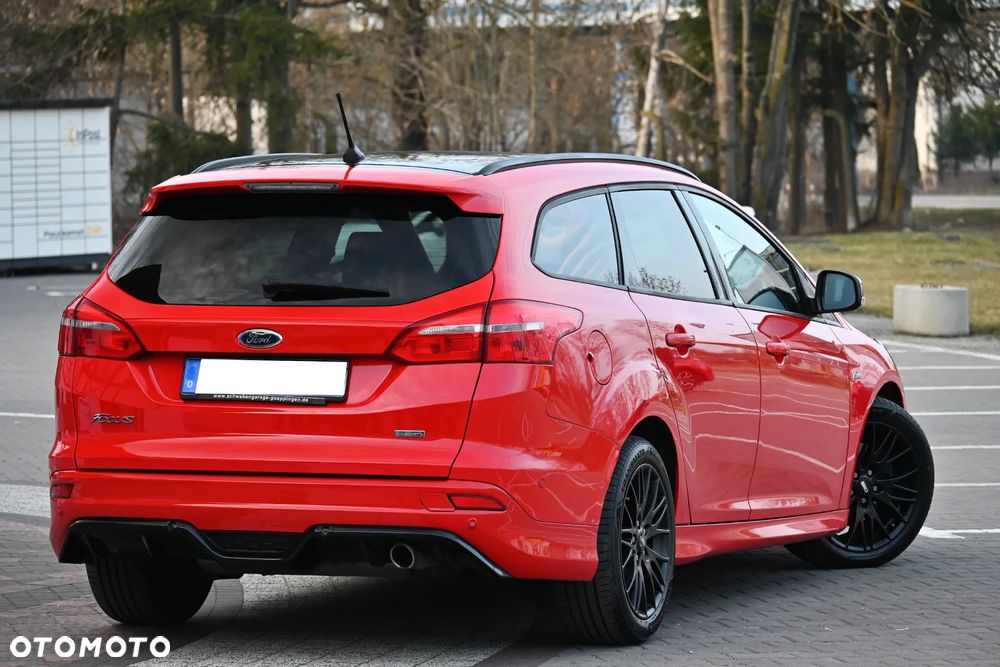 Ford Focus 1.5 EcoBoost STart-Stopp-System ST-LINE X - 13