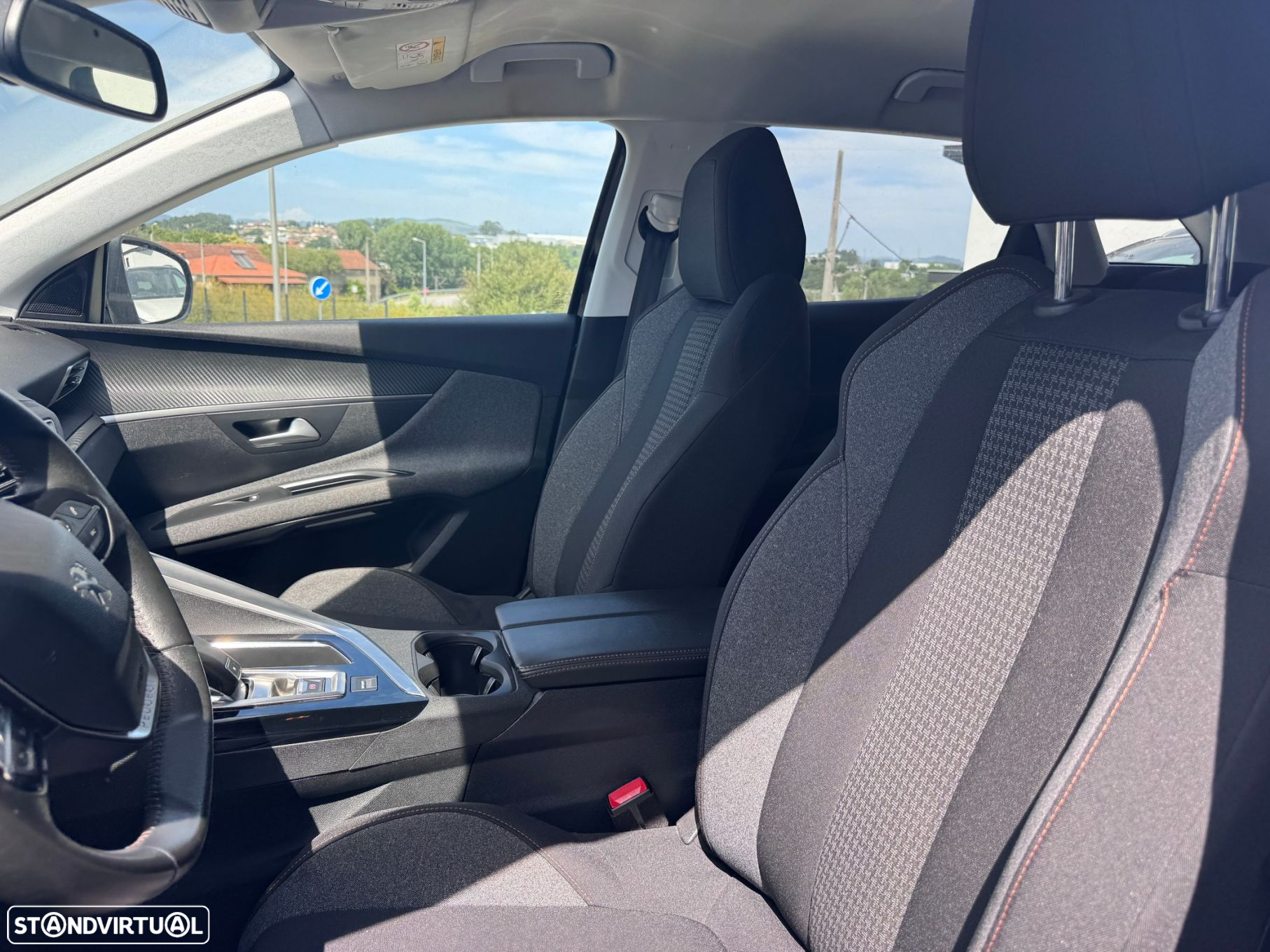 Peugeot 3008 PureTech 130 Stop & Start GPF EAT8 Active - 9