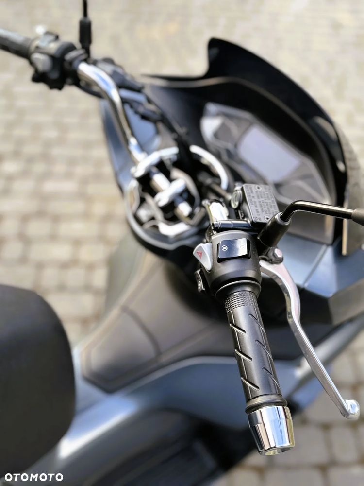 Honda PCX - 10