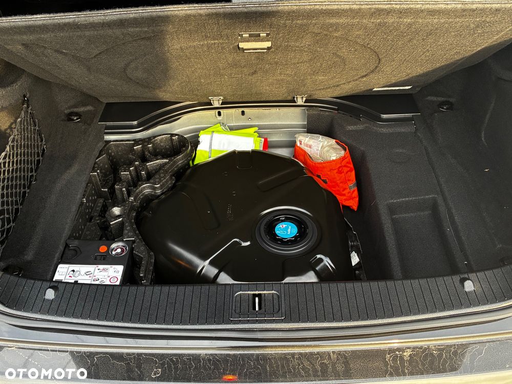 Mercedes-Benz Klasa E - 20