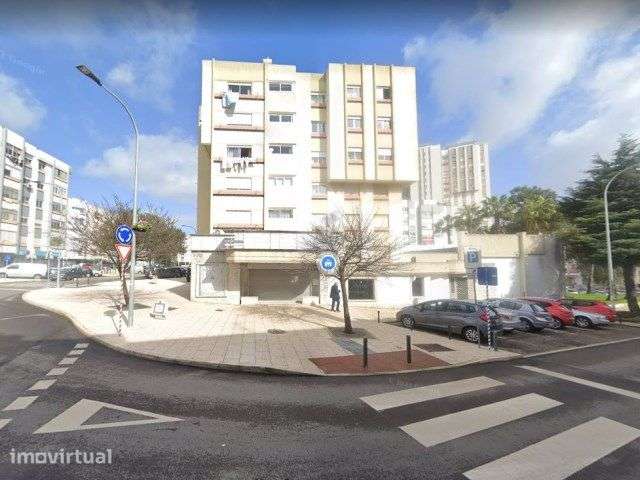 Espaço Comercial com1800 m2 - Grande imagem: 4/4