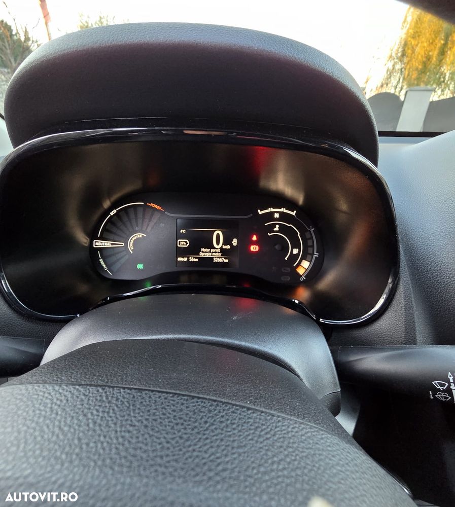 Dacia Spring Expression - 8