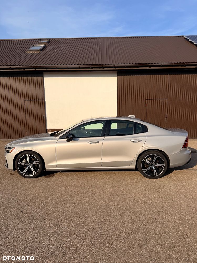 Volvo S60 B5 B Ultimate Dark - 6