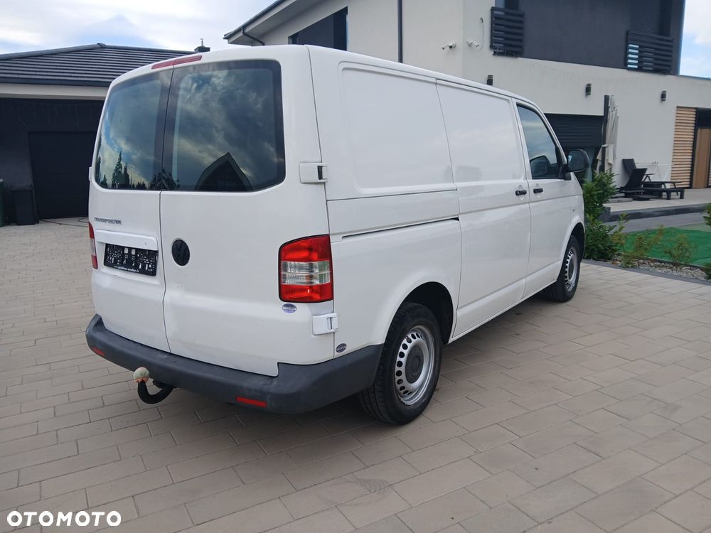 Volkswagen Transporter - 18