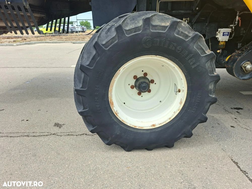 New Holland CX 6.90 ST5 COMBINA AGRICOLA CU HEDER PAIOASE 760CG 6,70M/22FT VF SI CARUCIOR TRANSPORT - 9