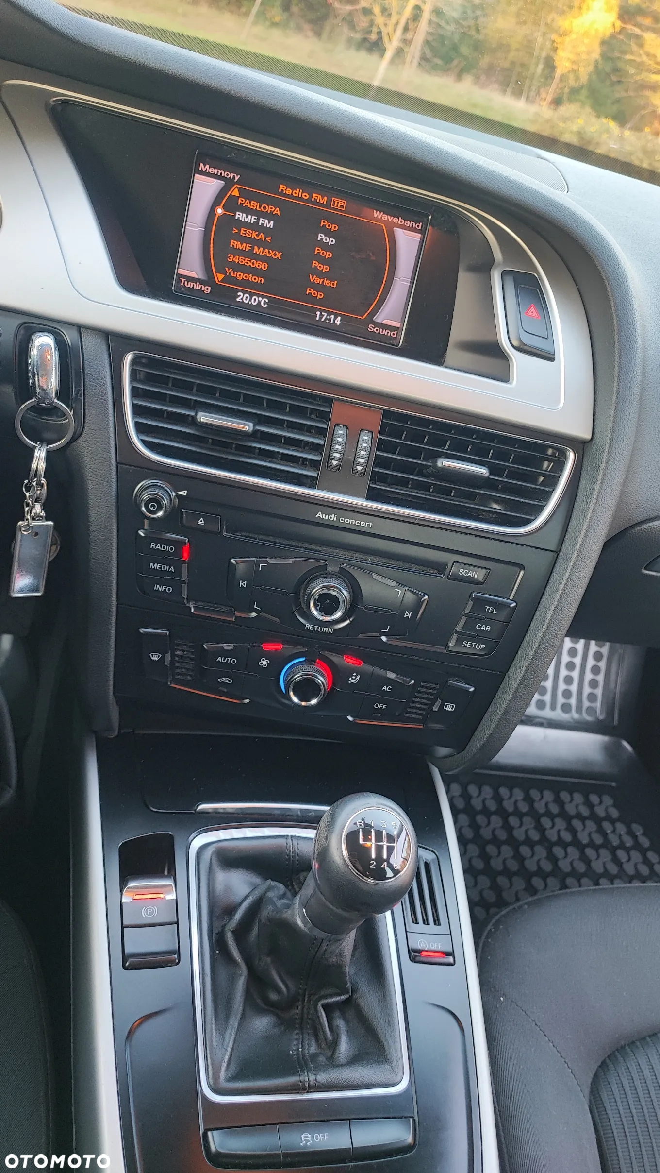 Audi A4 2.0 TDI - 11