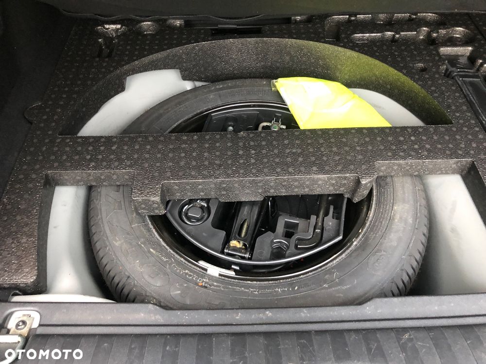 Peugeot 2008 1.2 Pure Tech Access - 25