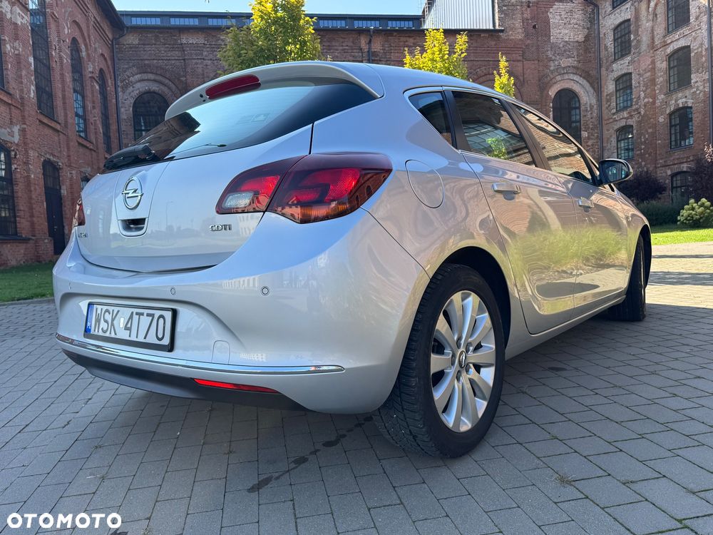 Opel Astra 1.6 CDTI Cosmo - 38