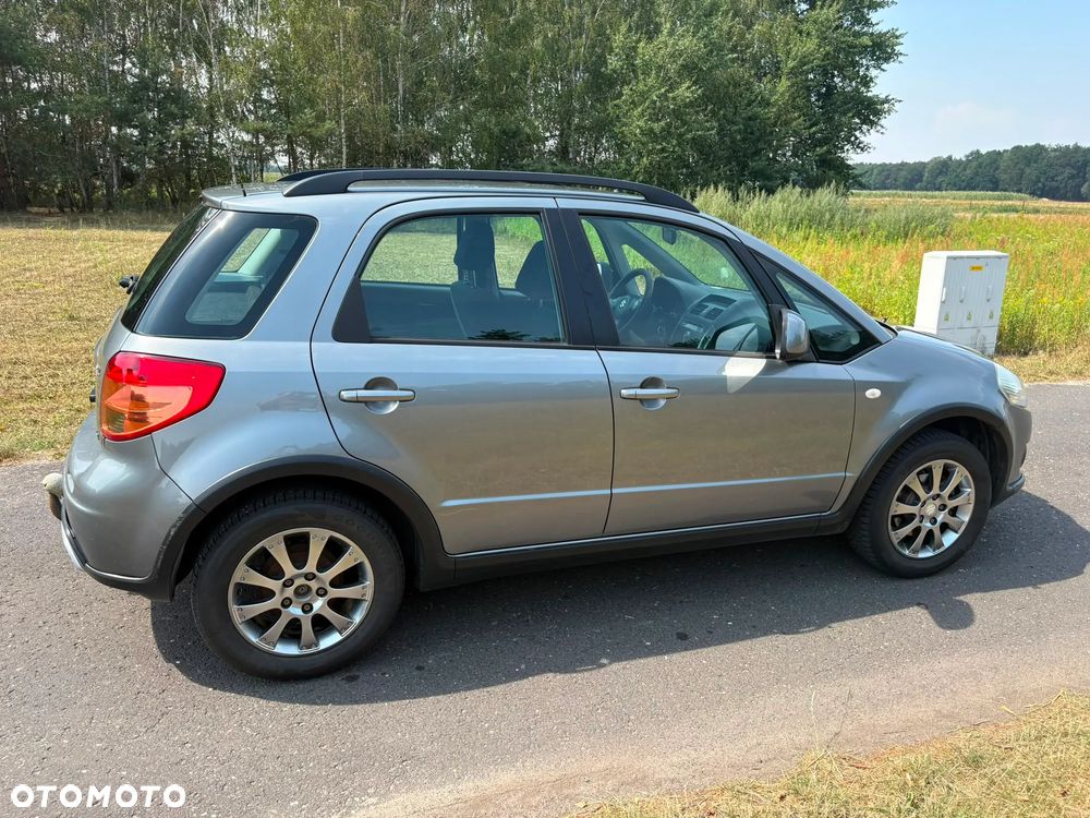 Suzuki SX4 1.6 GS / Premium 4WD - 4