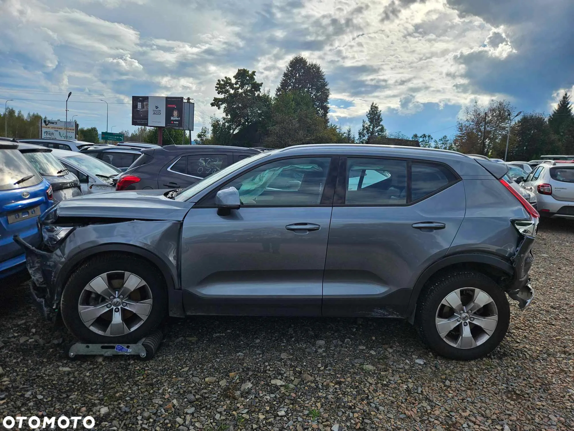 Volvo XC 40 T4 AWD Inscription - 8