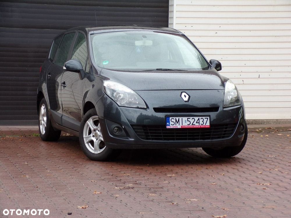 Renault Grand Scenic - 2
