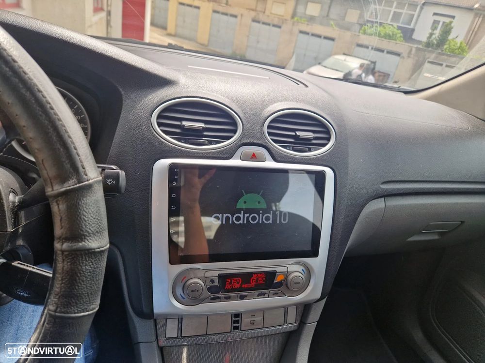 Ford Focus - 2