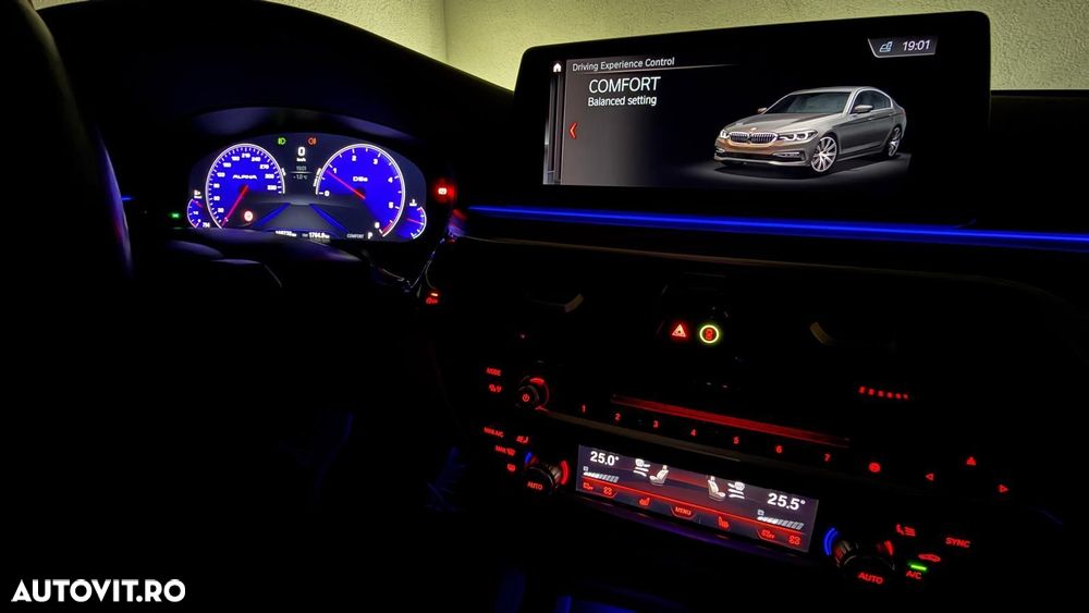 BMW Seria 5 520d xDrive AT - 18