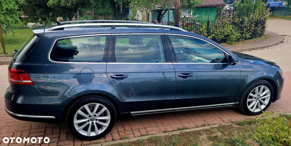 Volkswagen Passat 2.0 TDI Highline DSG - 2
