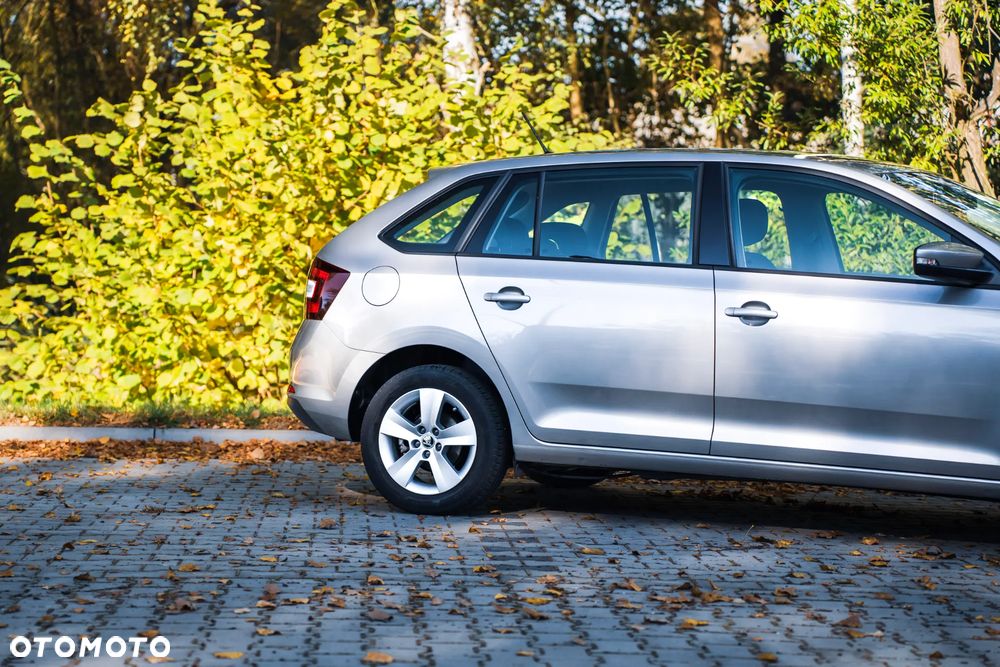 Skoda RAPID 1.0 TSI Ambition - 3