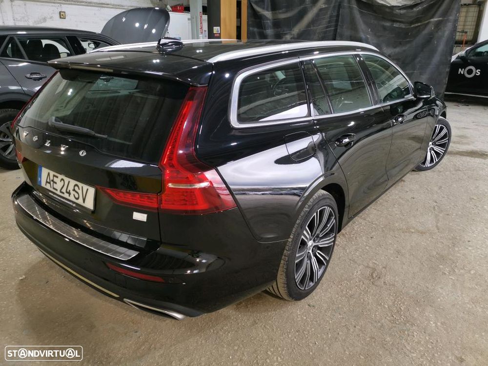 Volvo V60 2.0 T6 AWD TE Inscription Expression - 3