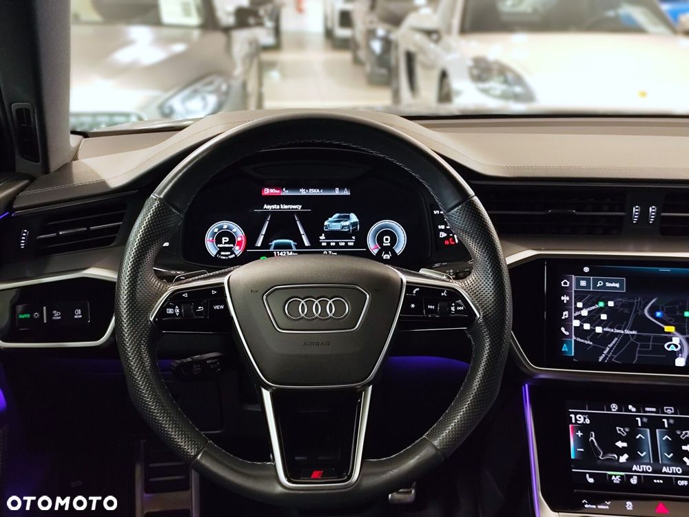 Audi A6 - 12