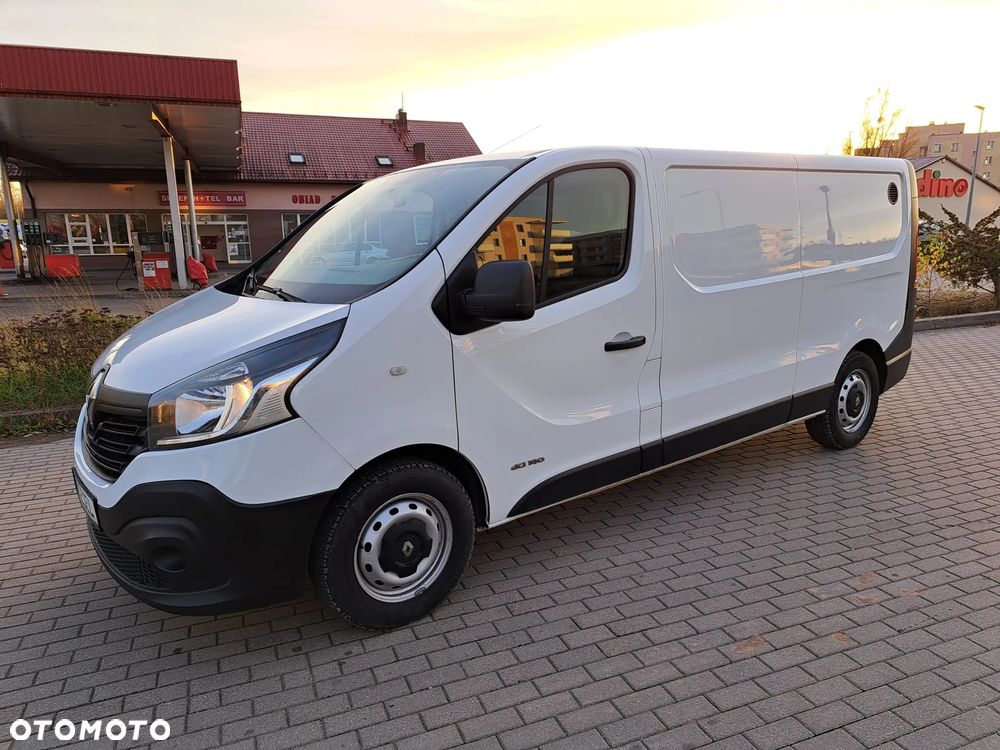 Renault Trafic - 12