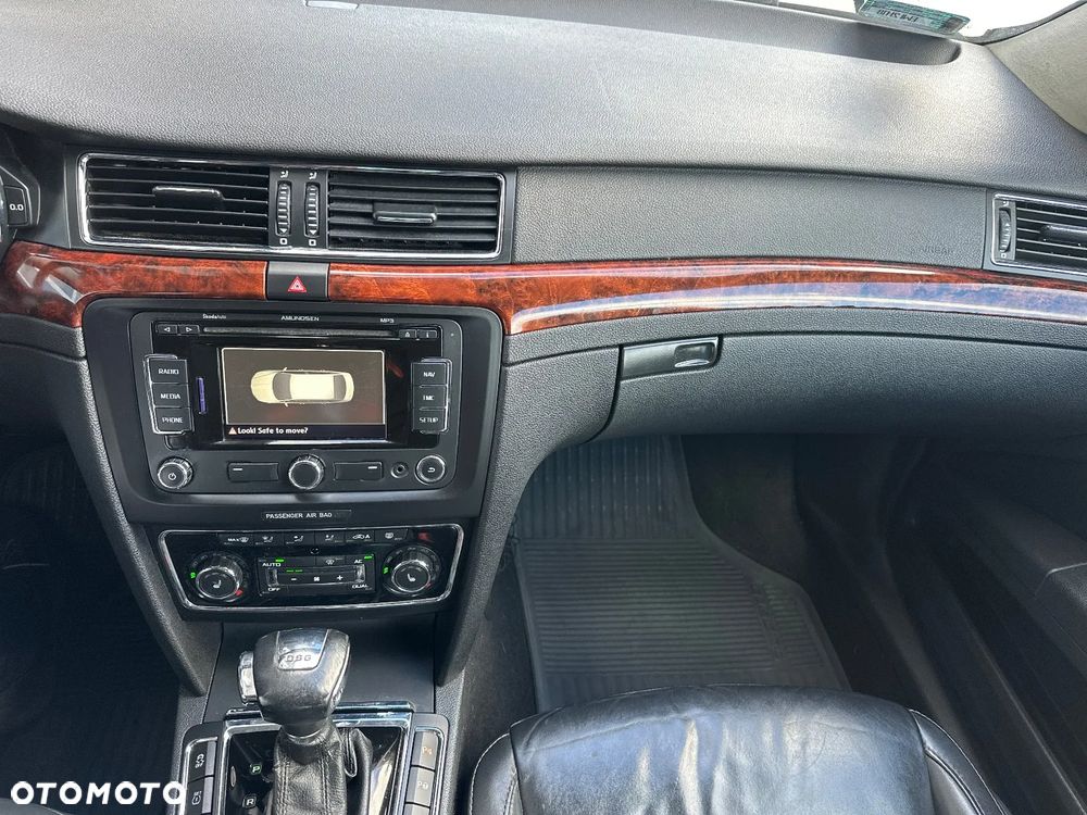 Skoda Superb 2.0 TDI Platinum DSG - 23