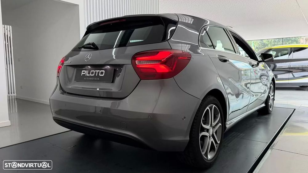 Mercedes-Benz A 180 d 7G-DCT Urban - 11