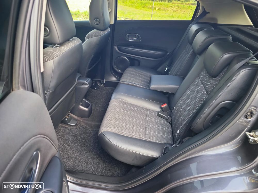 Honda HR-V 1.5 i-VTEC Executive CVT - 7