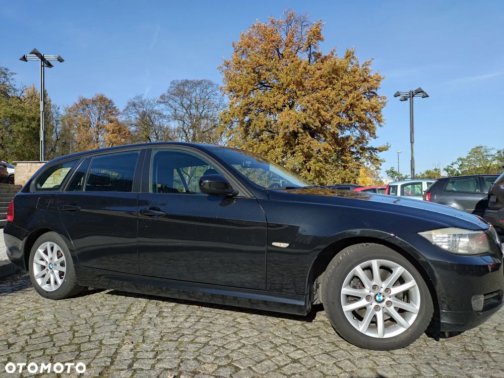 BMW Seria 3 320d - 3