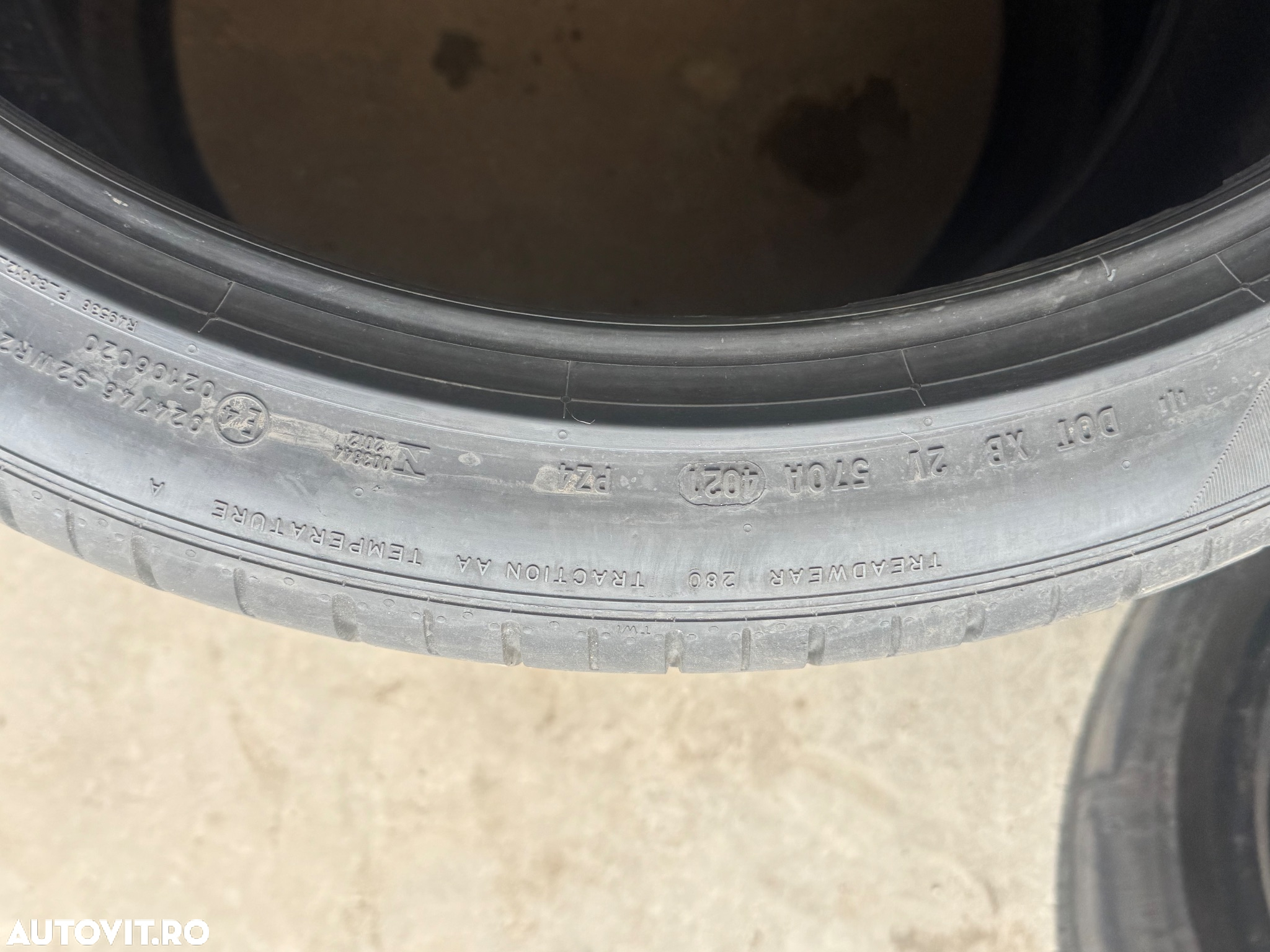 Vând 2 anvelope 325/30/23 Pirelli de vară ca noi - 6