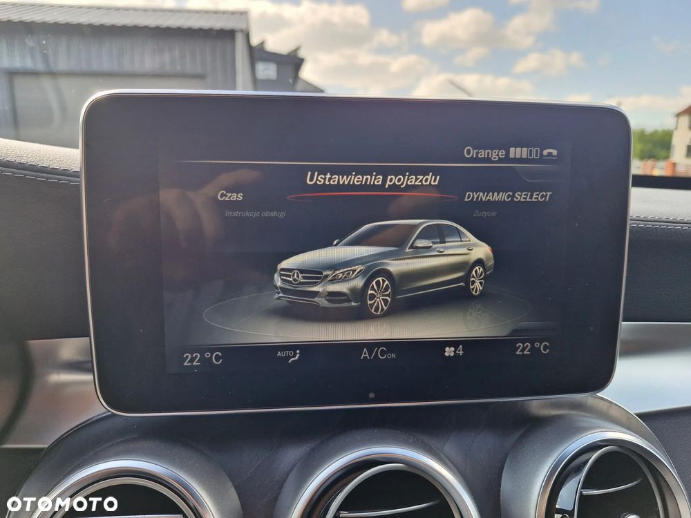 Mercedes-Benz Klasa C AMG 43 4-Matic - 17