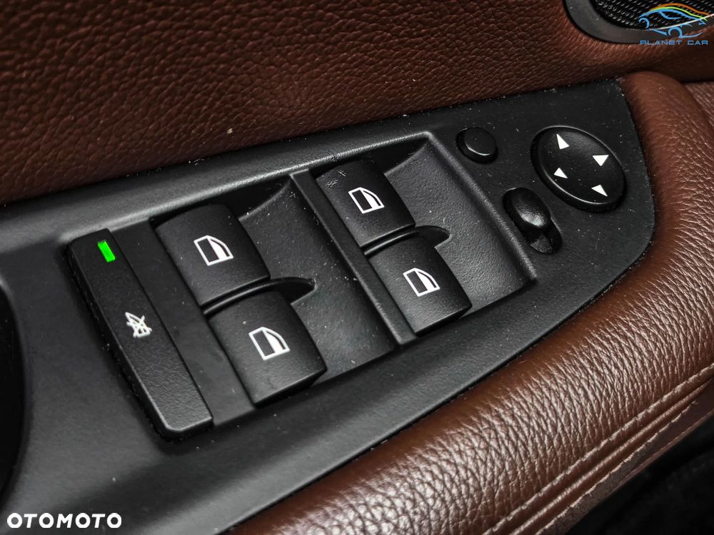 BMW X6 xDriveM50d - 28