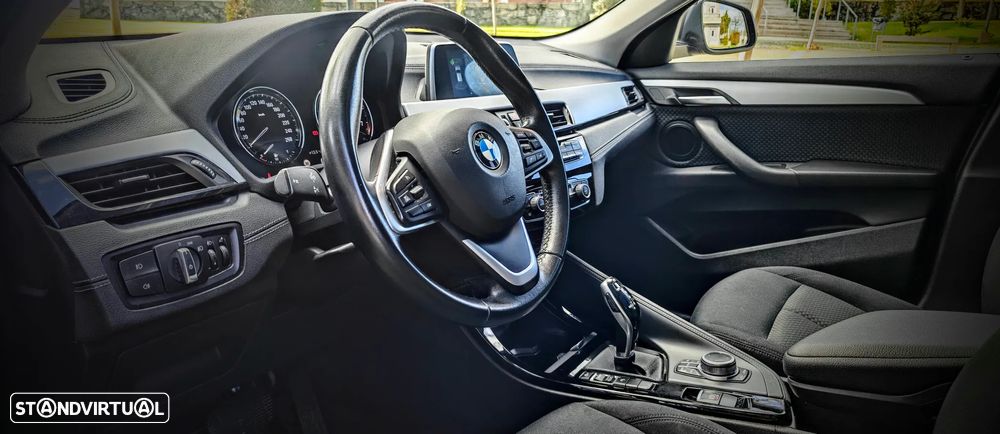 BMW X2 18 i sDrive Auto X Pack M - 13