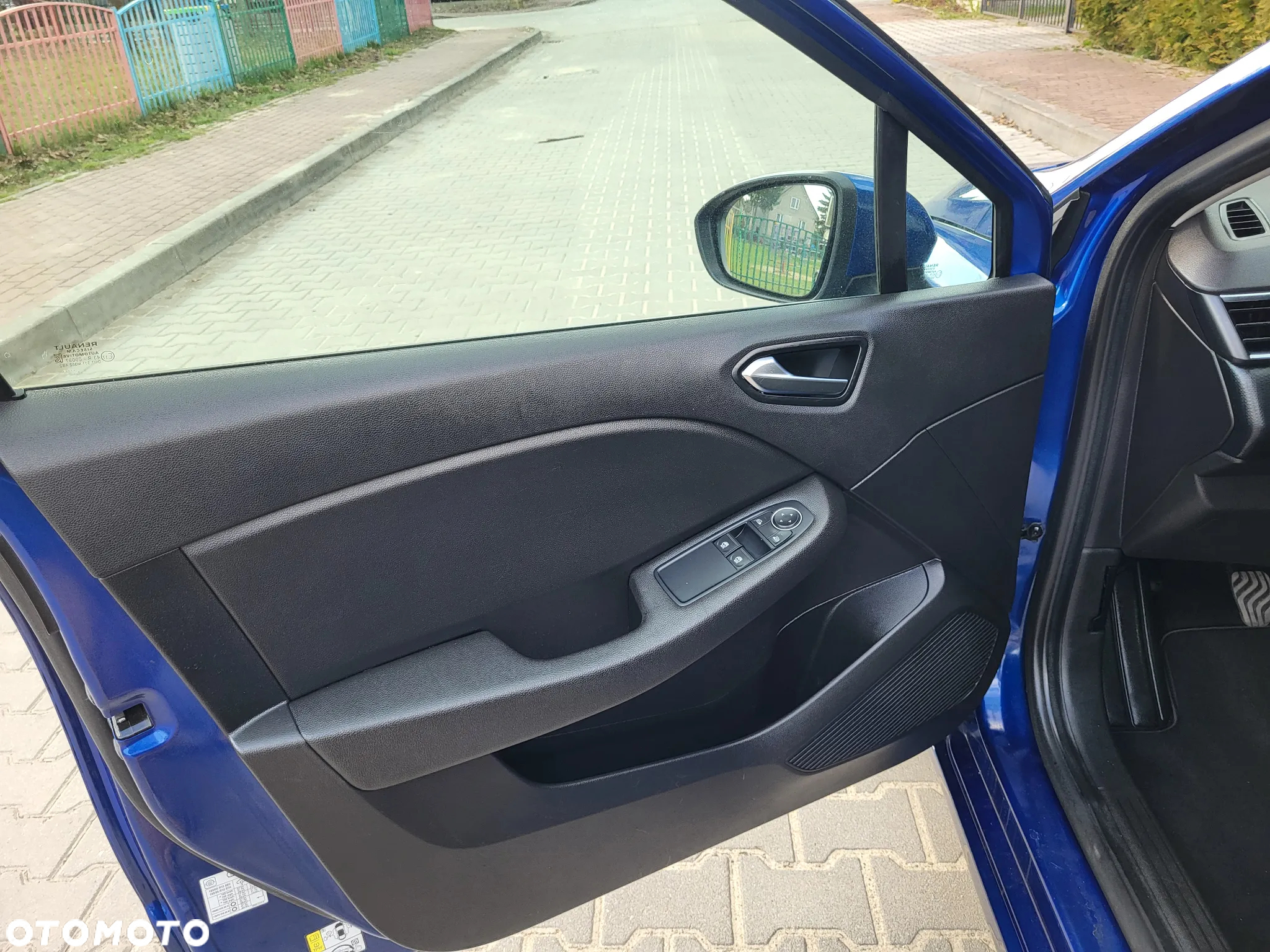 Renault Clio BLUE dCi 100 INTENS - 16