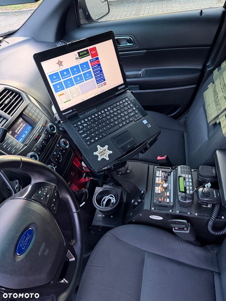 Ford Explorer - 9