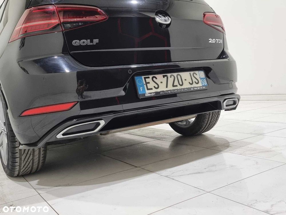 Volkswagen Golf - 23