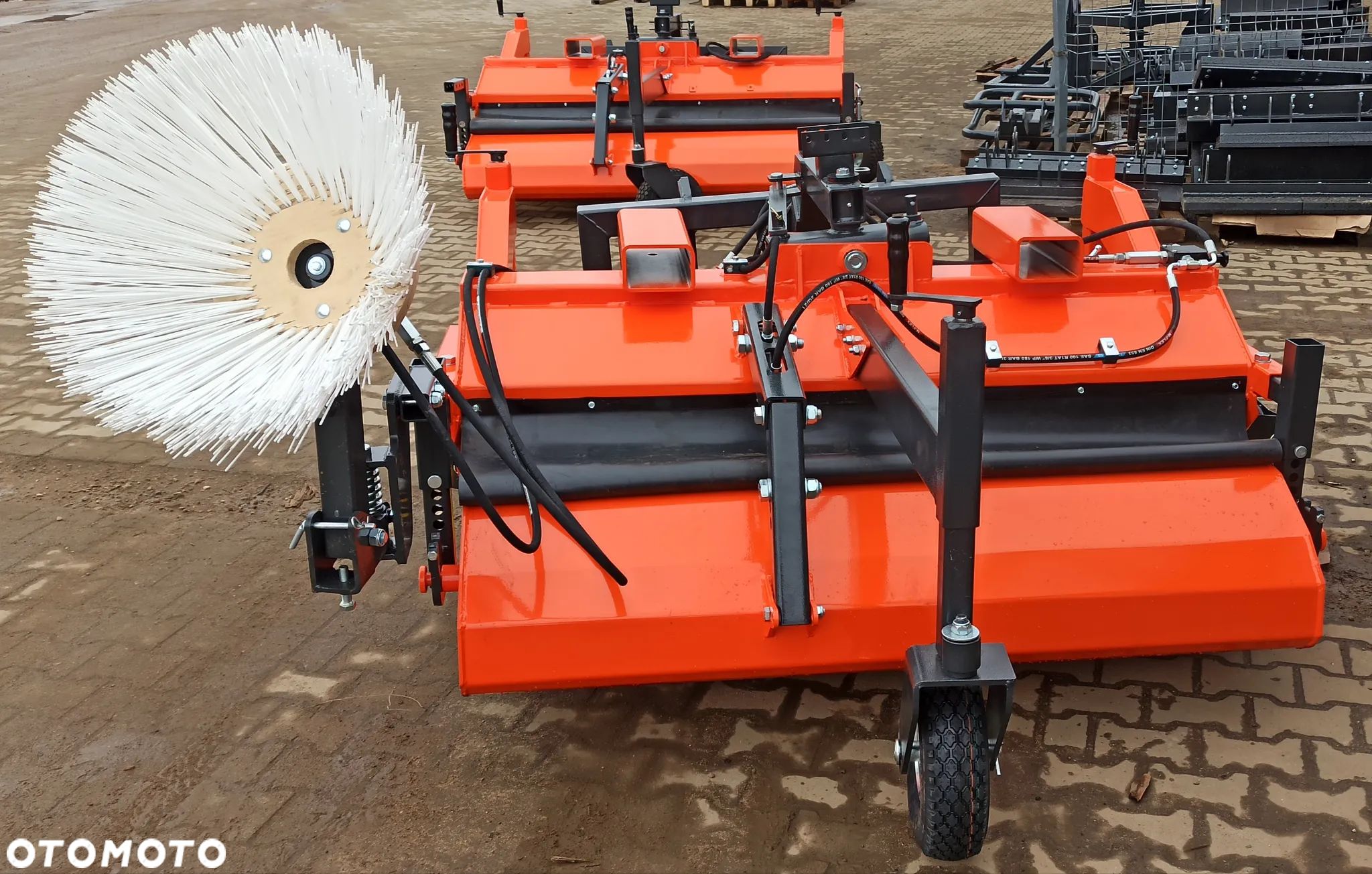 Zamiatarka 1,6 m Top MT do ciagnika, wózka widłowego, ładowarki Metal Technik - 1