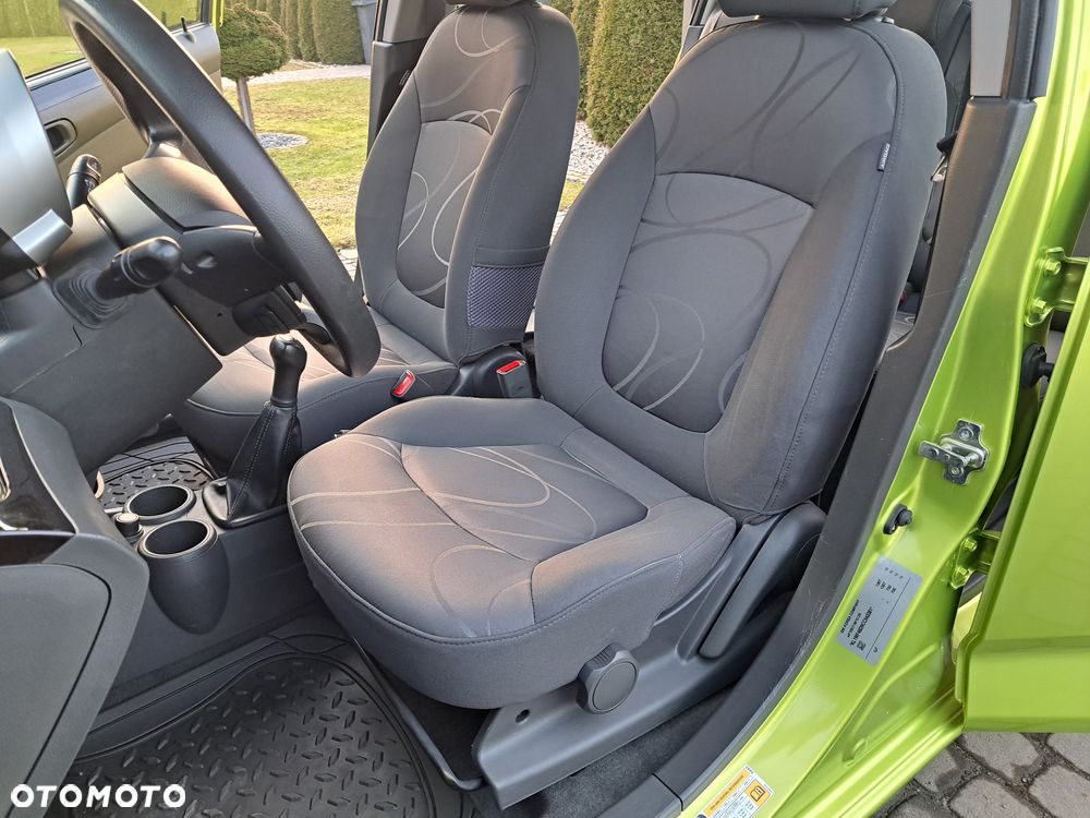 Chevrolet Spark 1.2 LS+ - 32