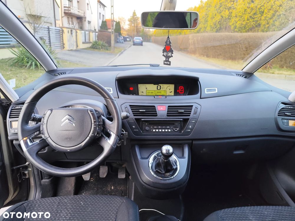 Citroën C4 Picasso - 9