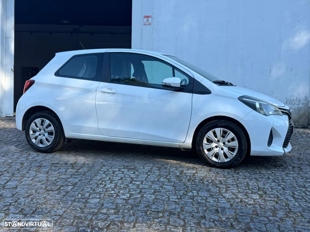 Toyota Yaris 1.4 D-4D ACtive+AC 99g - 4