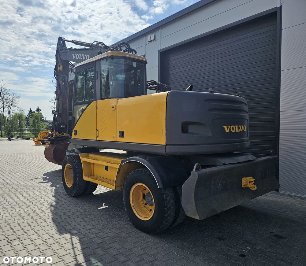 Volvo EW 140 - 4