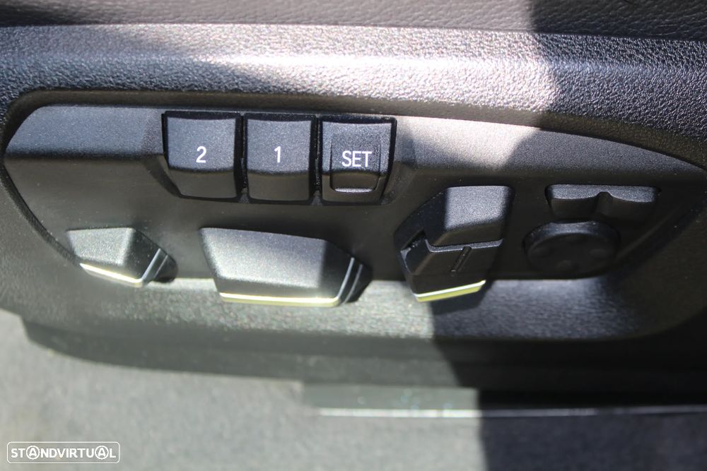 BMW X6 40 d xDrive Pack M - 32