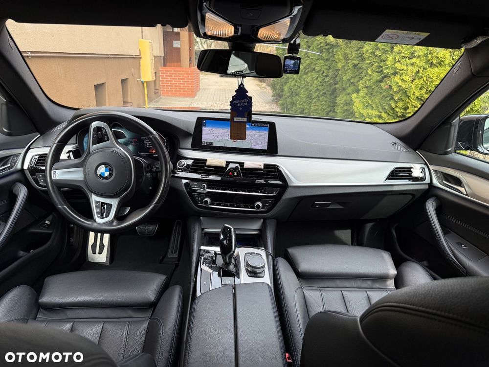 BMW Seria 5 518d - 6