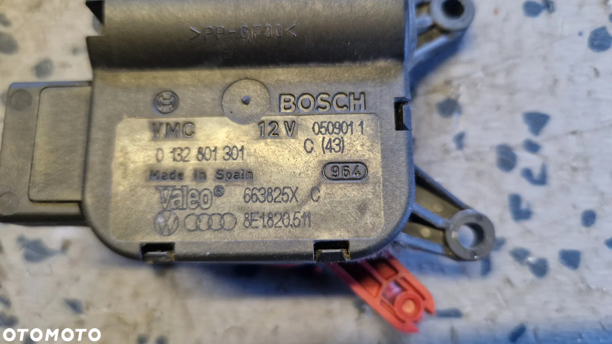 AUDI A4 B6 SILNICZEK NAGRZEWNICY 0132801301 - 3