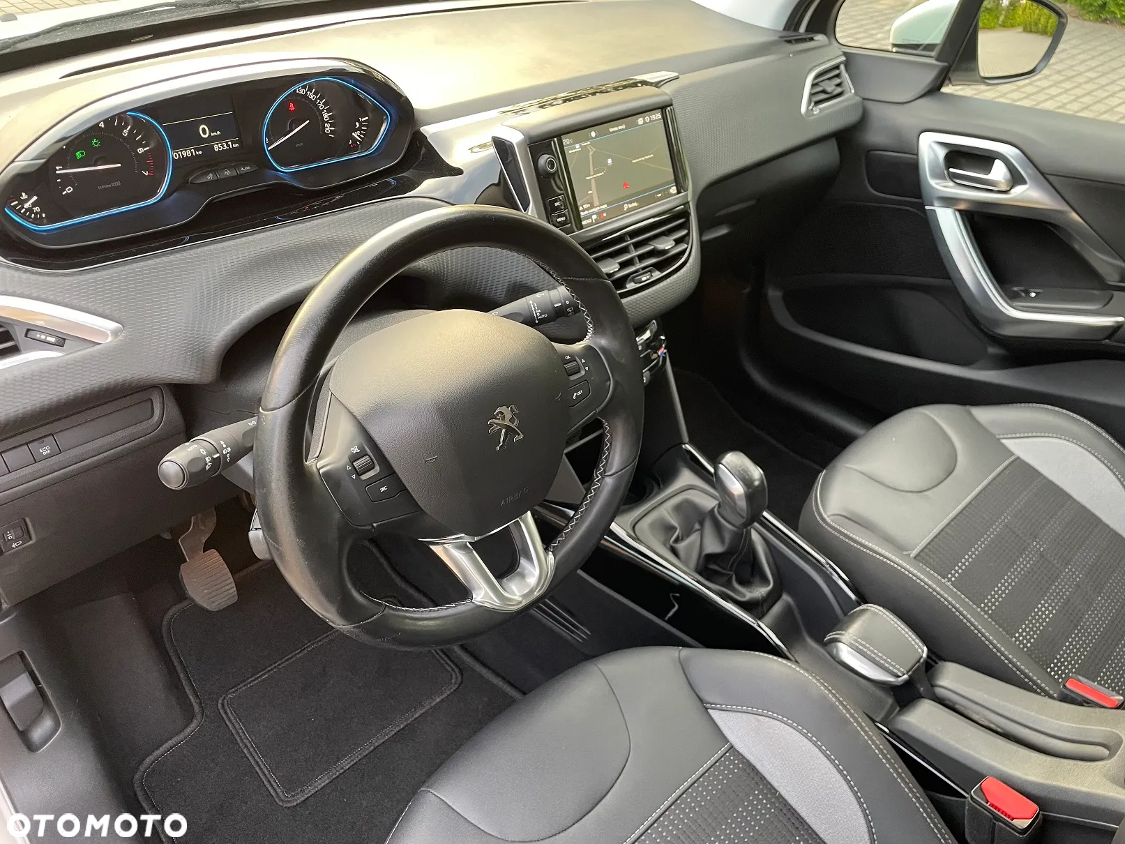 Peugeot 2008 - 19