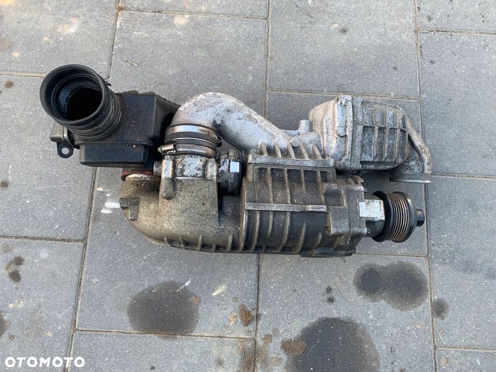 KOMPRESOR MERCEDES W203 1.8i A2711400887