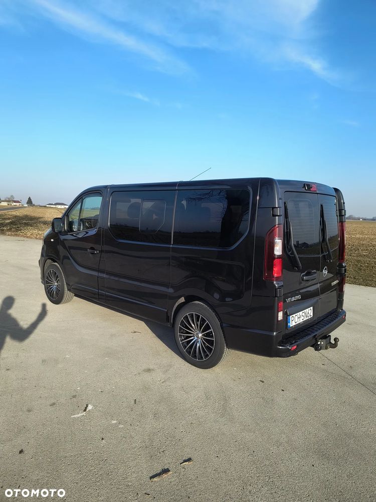 Opel Vivaro - 8