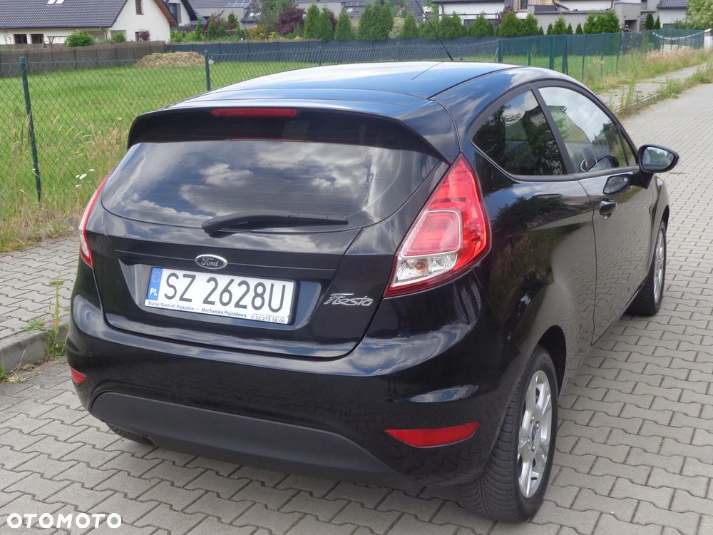 Ford Fiesta 1.0 Champions Edition - 2
