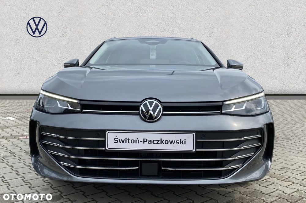 Volkswagen Passat Variant 2.0 TDI SCR Business Plus DSG - 9
