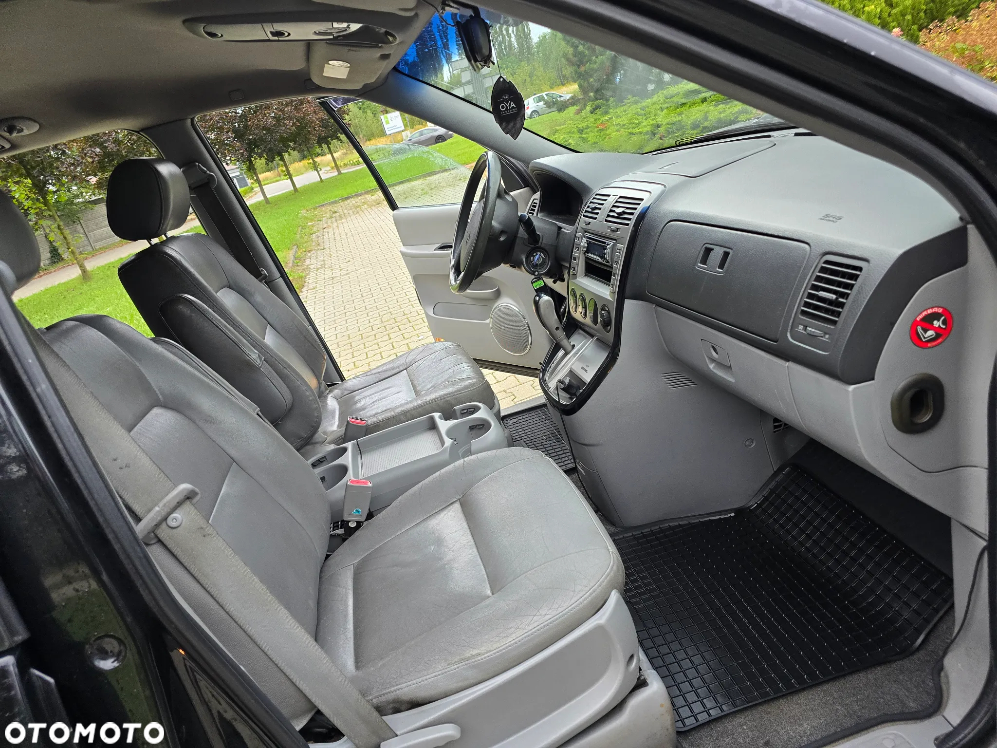 Kia Carnival CRDi LX - 9