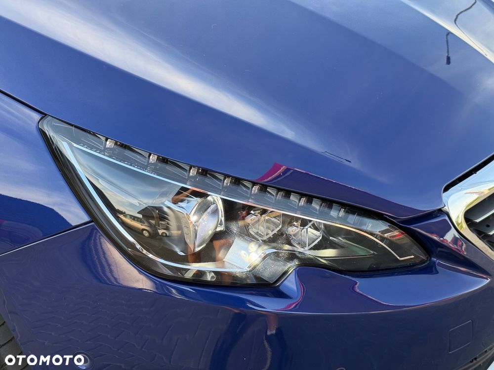 Peugeot 308 PureTech 130 EAT6 Stop & Start GT-Line Edition - 21
