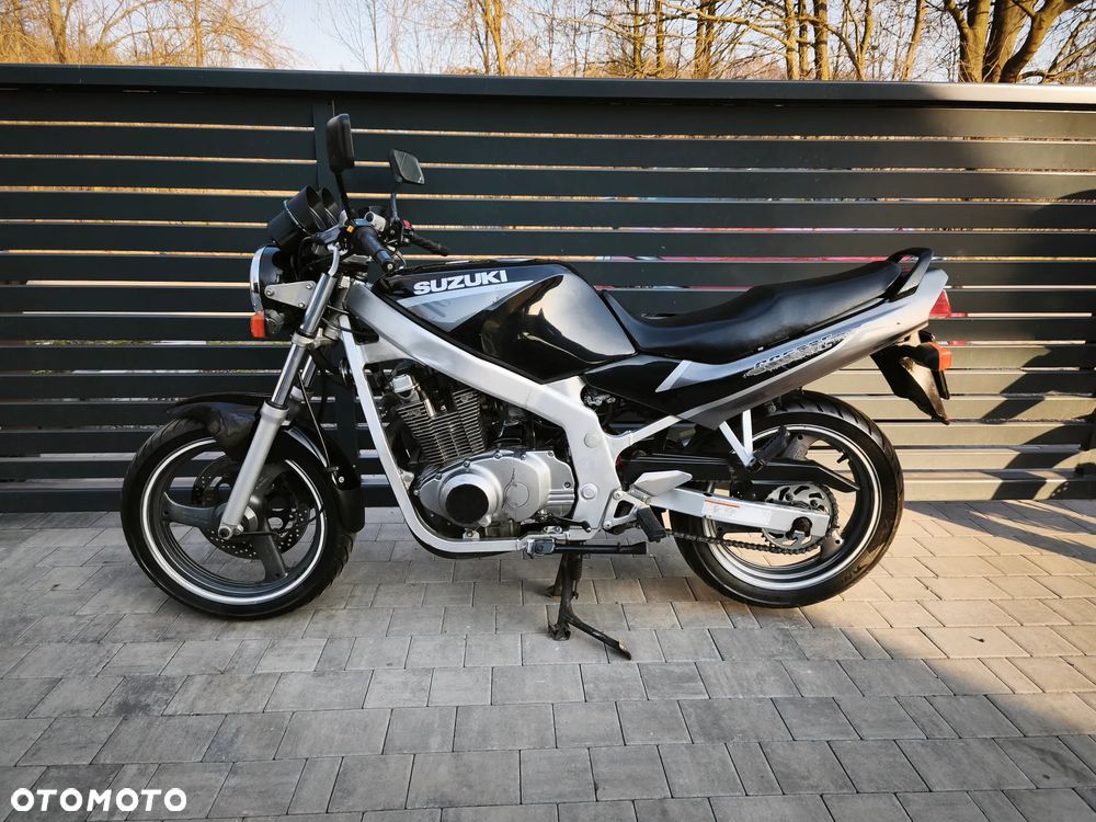 Suzuki GS - 16