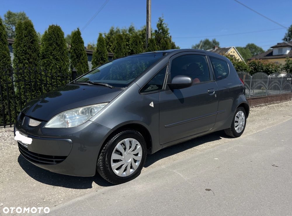 Mitsubishi Colt - 1